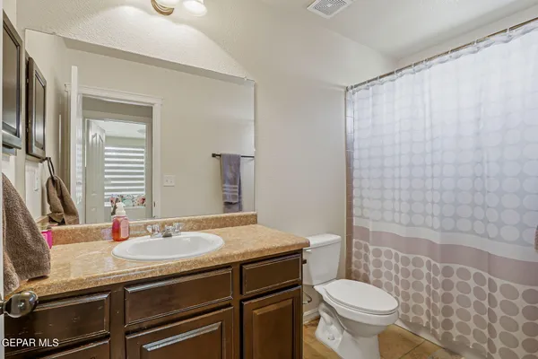 $369,000 | 600 Valley Plum Avenue, El Paso, TX 79932