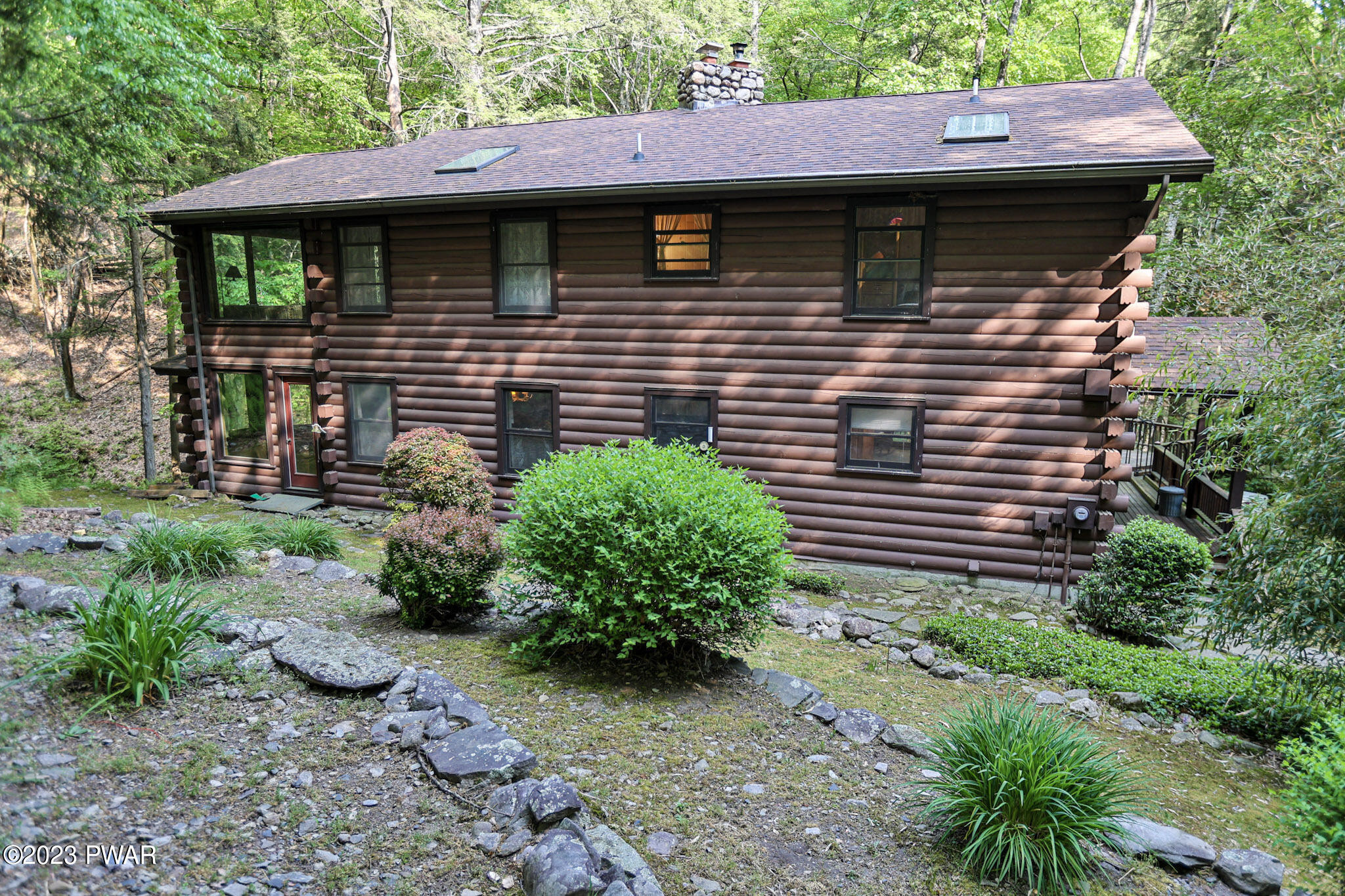 227 Foster Hill Road Milford, PA 18337 - Photo 4 of 48 0b018136c412d3a20117f1b0e43790d3