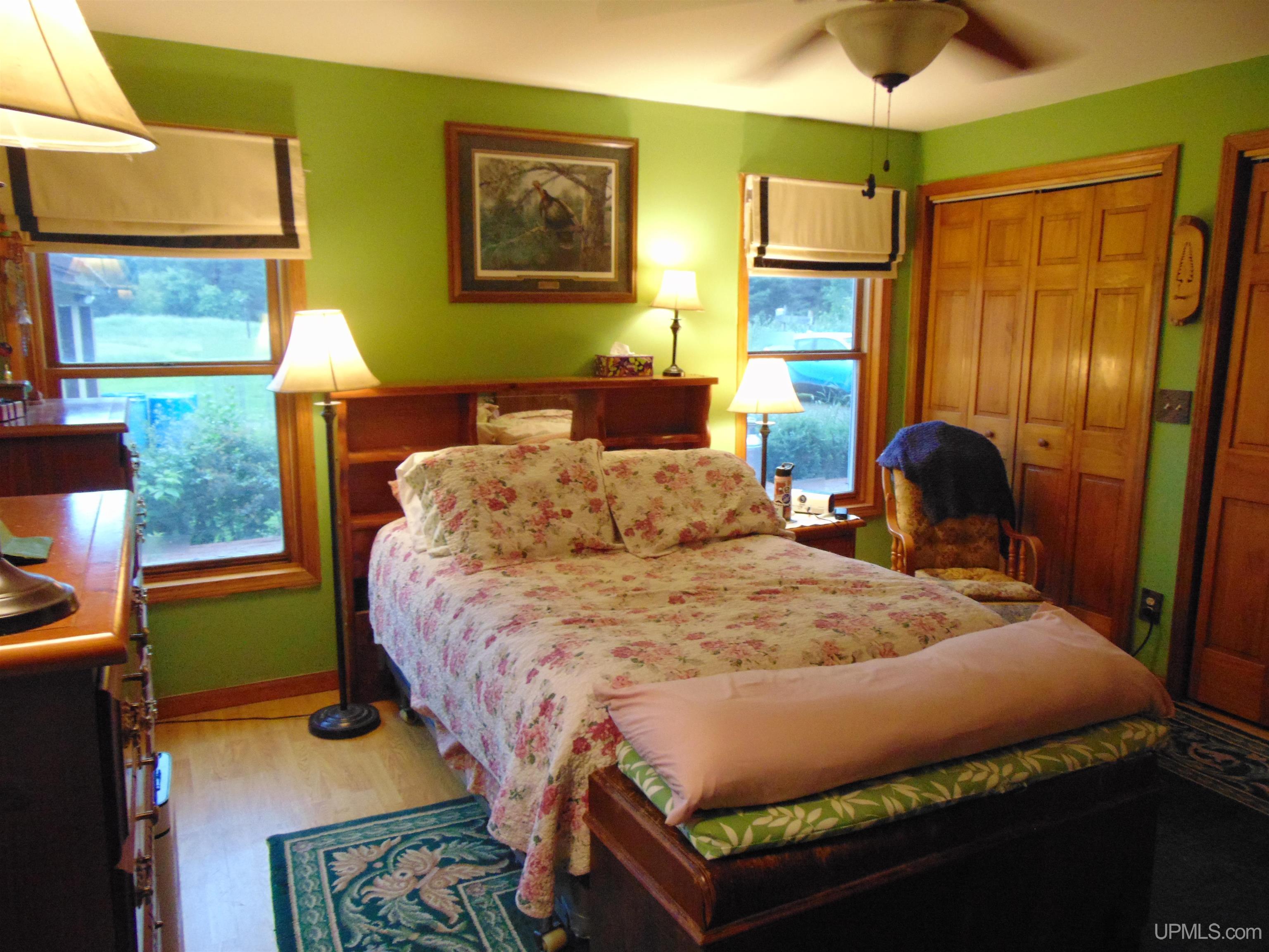 7124 1 Mile Road Trout Creek, MI 49967 - Photo 25 of 66