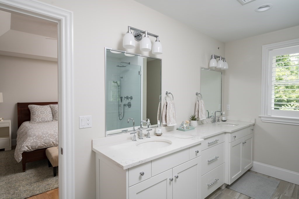 8 Backriver Road, Unit 8 Hingham, MA 02043 - Photo 17 of 27 Gallery Image 17