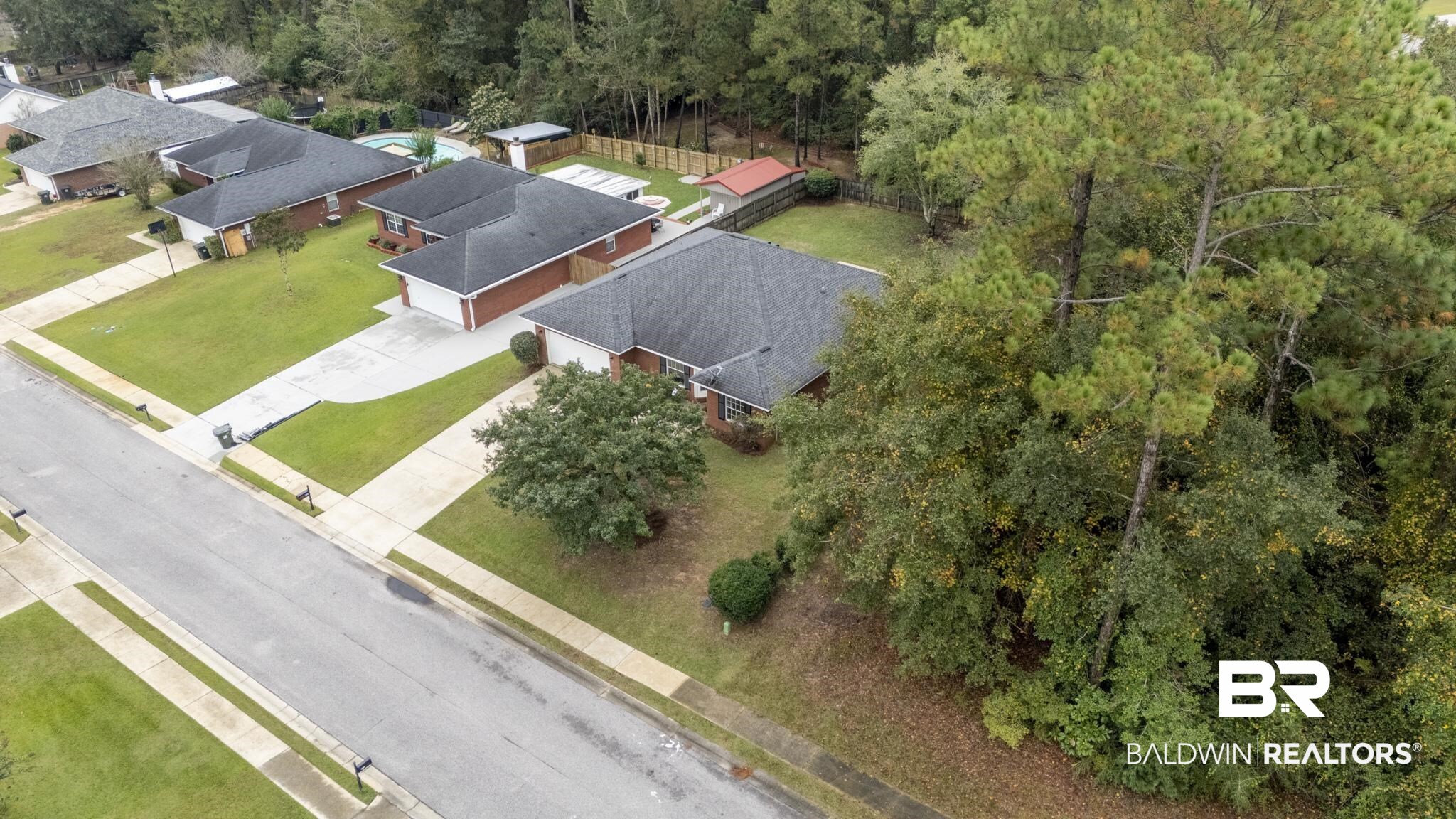 11648 Balsam Court Daphne, AL 36527 - Photo 25 of 32