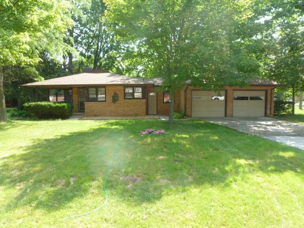 $179,000 | 2520 Hemmeter Road, Saginaw, MI 48603