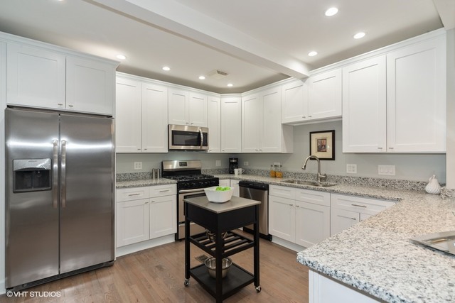 1929 North Mohawk Street, Unit B Chicago, IL 60614 - Photo 7 of 16