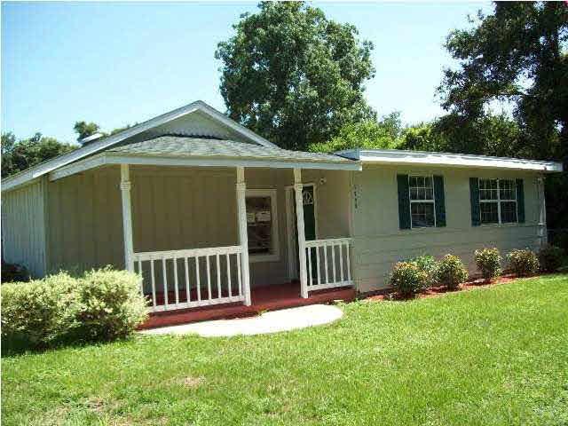 1252 East Burgess Road Pensacola, FL 32504 - Photo 1 of 13