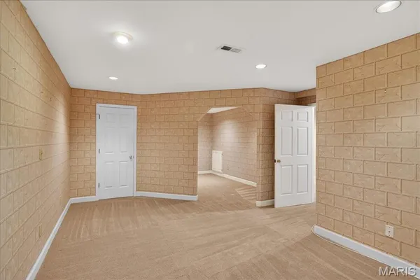 $599,900 | 14033 Woods Mill Cove Drive, Chesterfield, MO 63017