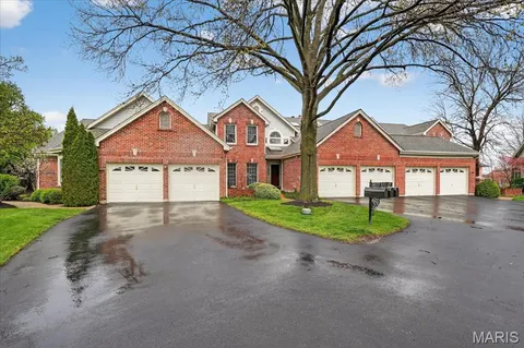 $599,900 | 14033 Woods Mill Cove Drive, Chesterfield, MO 63017