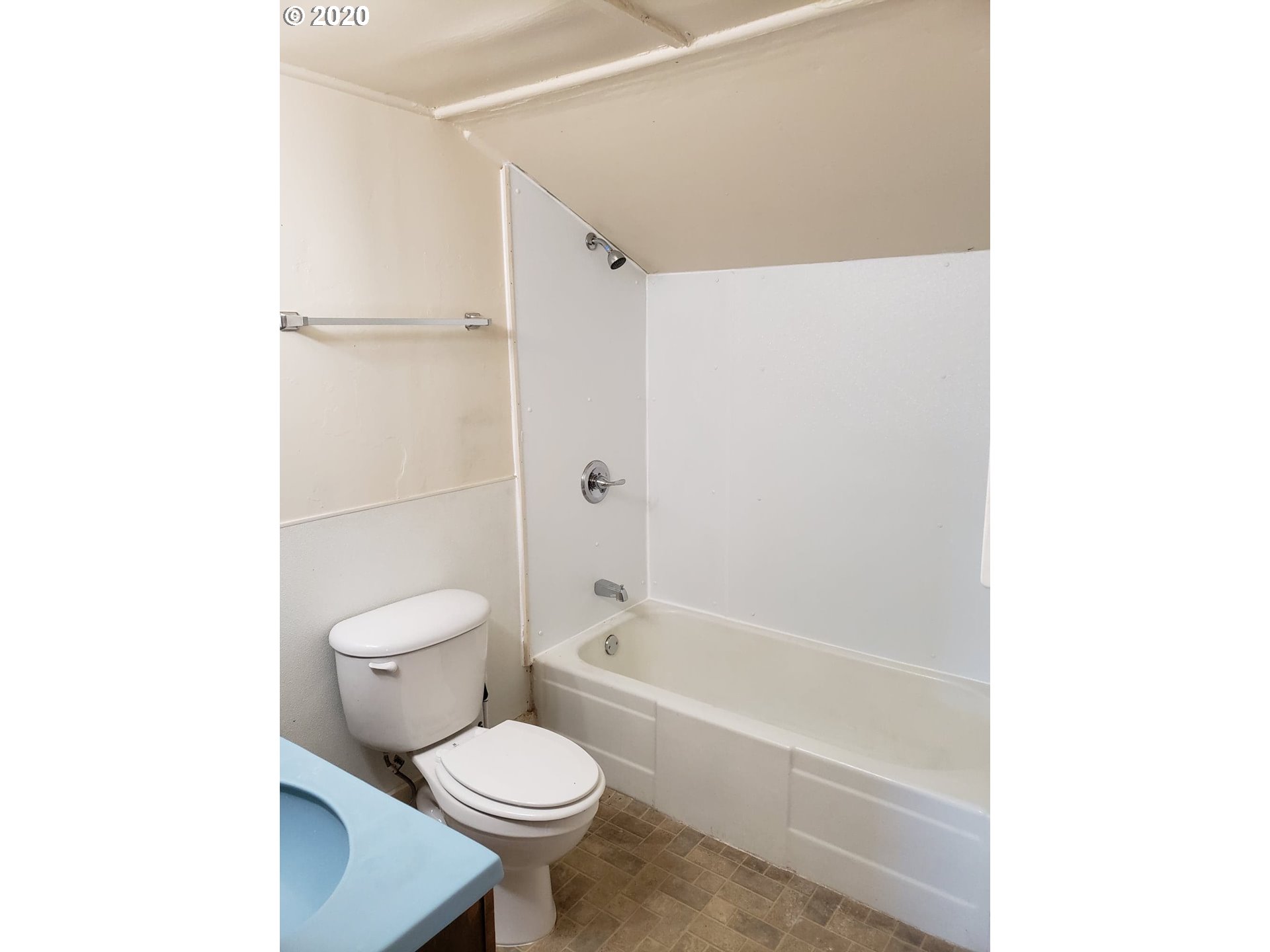 615 Southwest 3rd Street Pendleton, OR 97801 - Photo 12 of 14