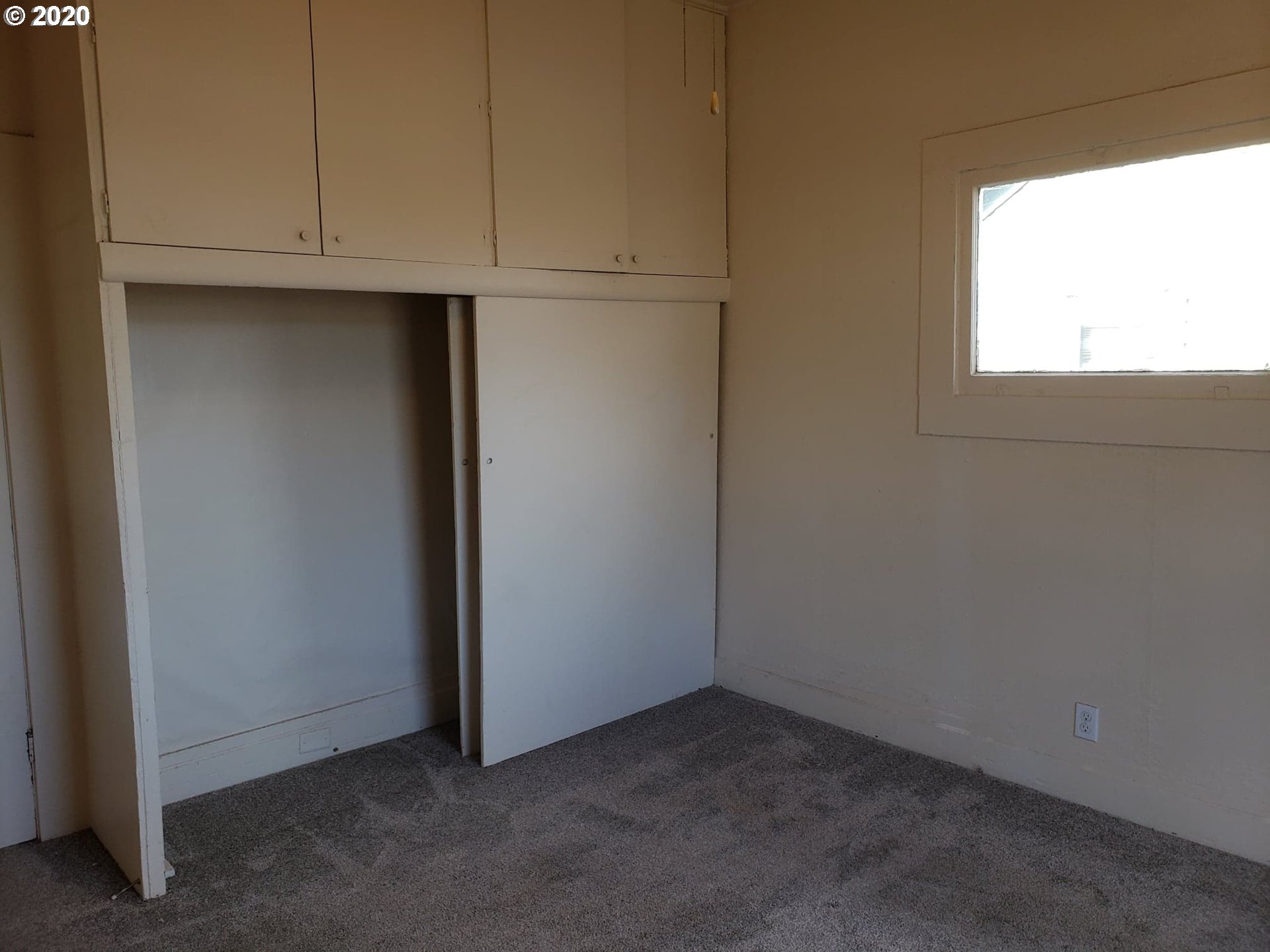 615 Southwest 3rd Street Pendleton, OR 97801 - Photo 7 of 14