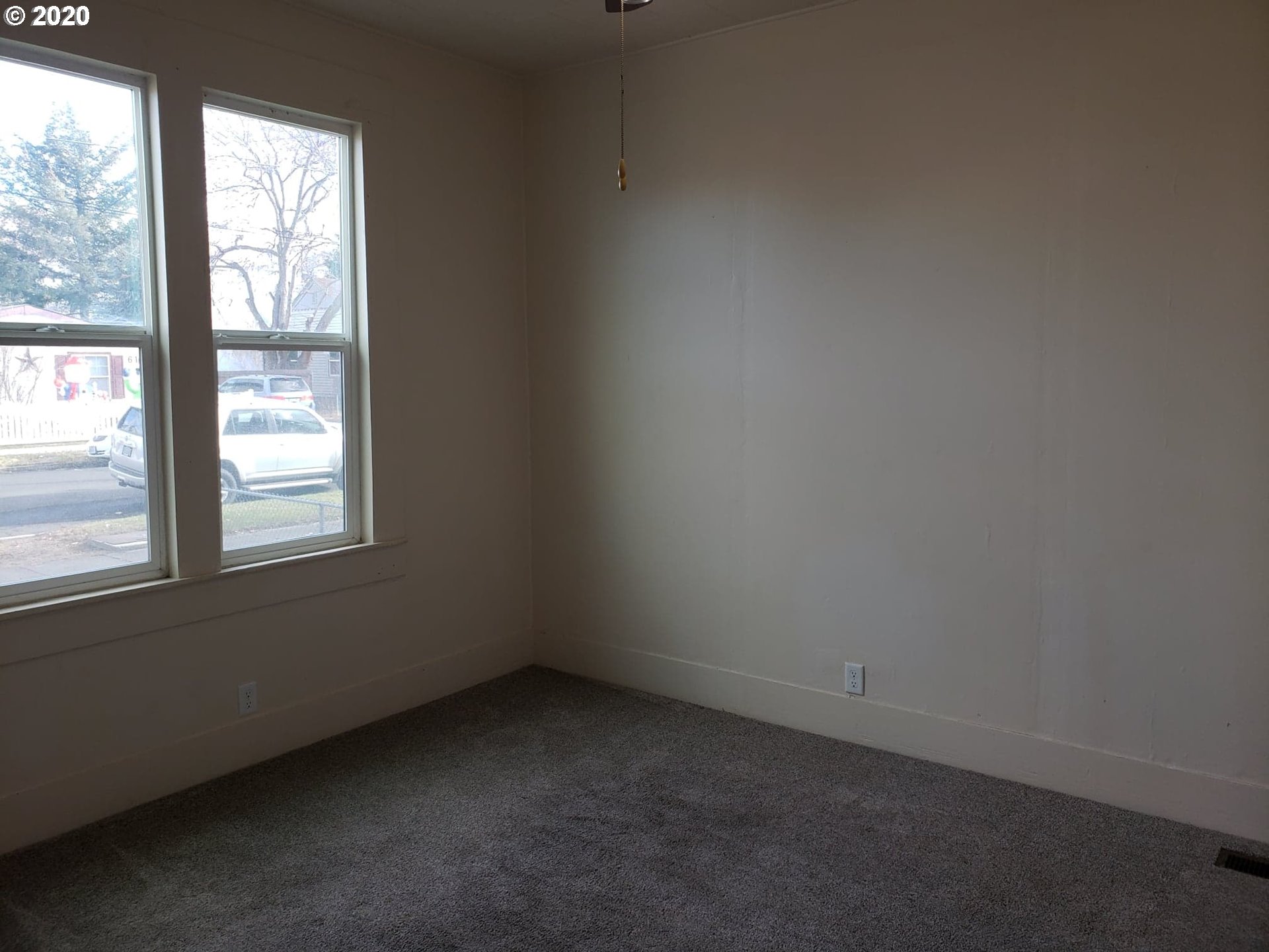 615 Southwest 3rd Street Pendleton, OR 97801 - Photo 8 of 14