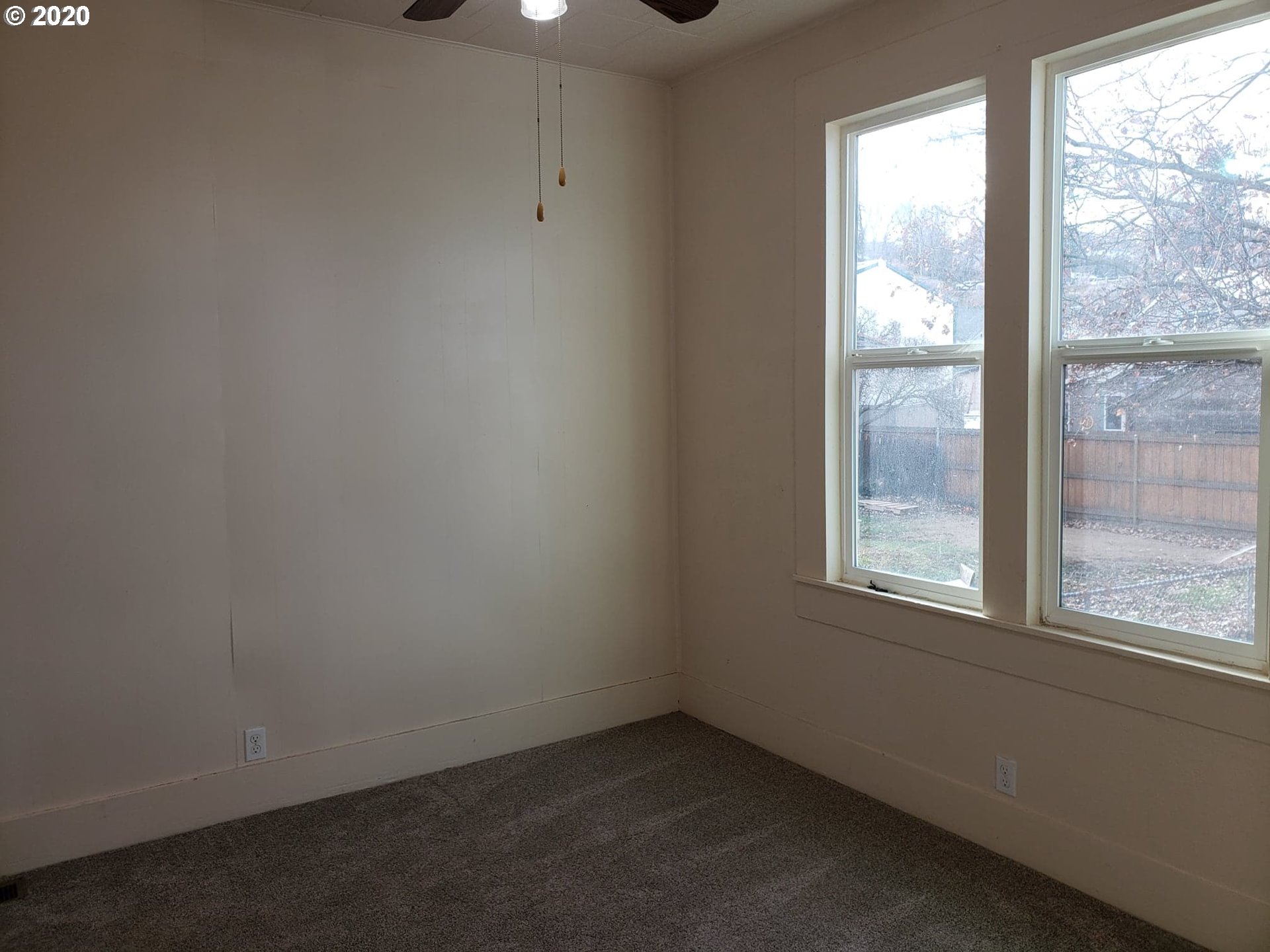 615 Southwest 3rd Street Pendleton, OR 97801 - Photo 9 of 14