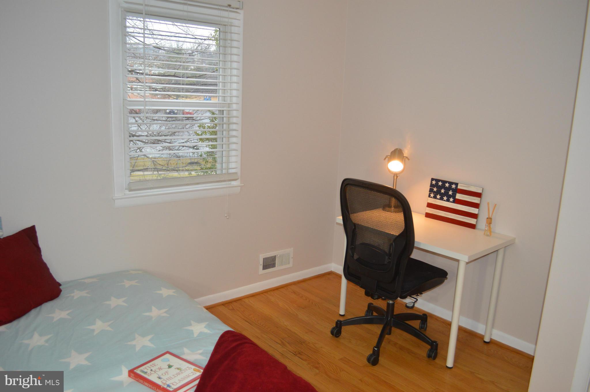 7007 Dogwood Road Baltimore, MD 21244 - Photo 18 of 30 Bedroom