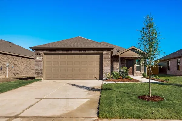 $1,750 | 1430 Warringwood Drive, Greenville, TX 75402