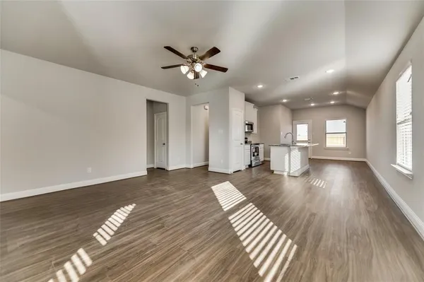 $1,750 | 1430 Warringwood Drive, Greenville, TX 75402