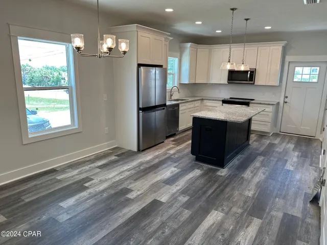 $299,900 | 305 Detroit Avenue, Panama City, FL 32401