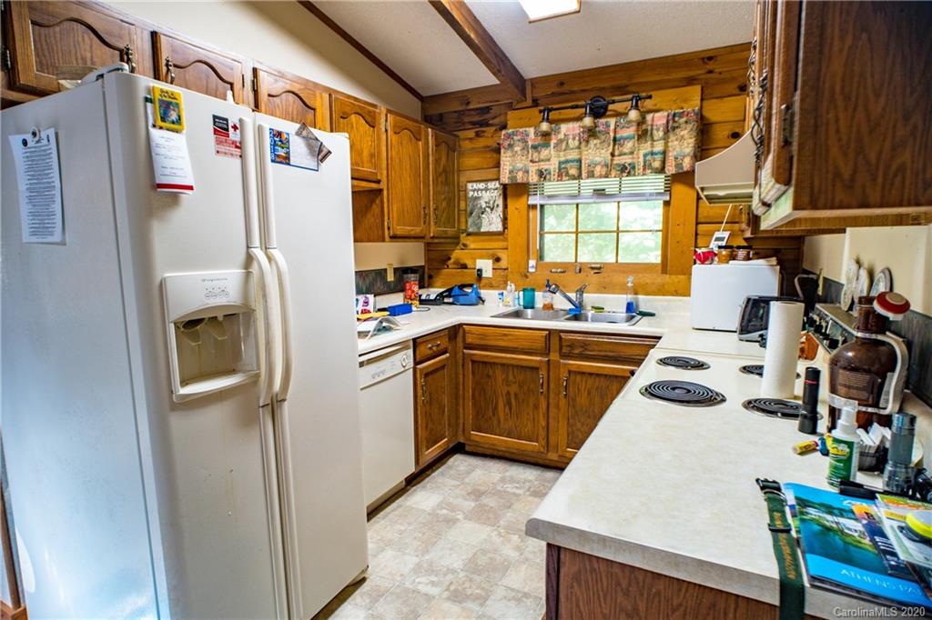 326 Long Branch Road Maggie Valley, NC 28751 - Photo 8 of 16 Gallery Image 8
