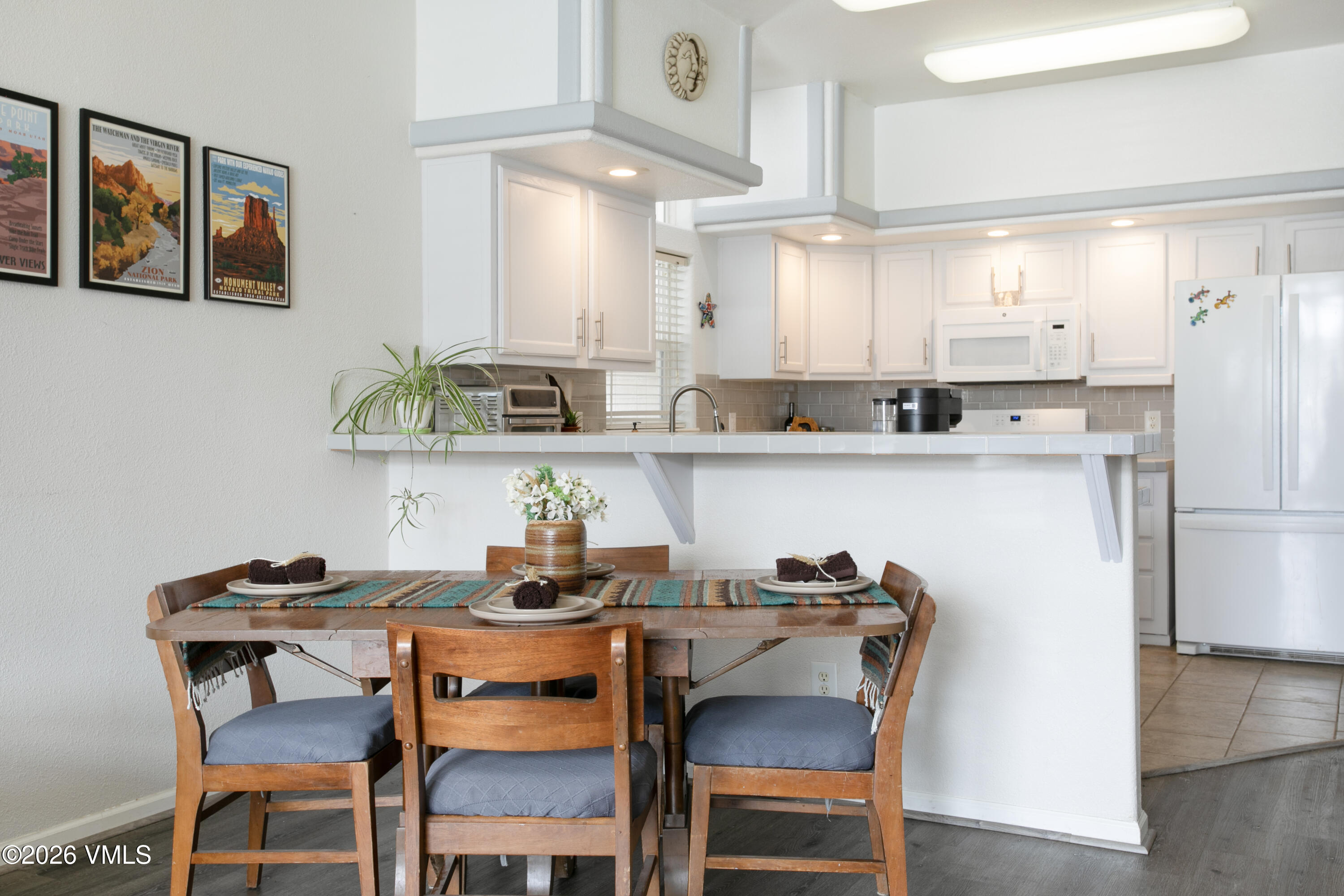 161 Haymaker Loop Gypsum, CO 81637 - Photo 4 of 35 161 Haymaker-004