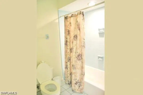 $15,000 | 320 Gulf Shore Boulevard South, Naples, FL 34102