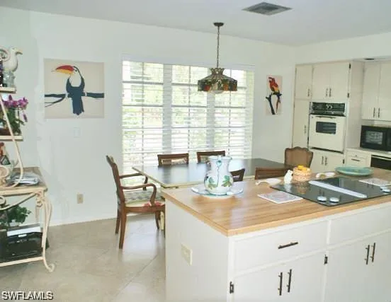 $15,000 | 320 Gulf Shore Boulevard South, Naples, FL 34102