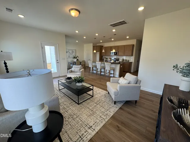 $299,900 | 172 Courtside Drive, Dunn, NC 28334