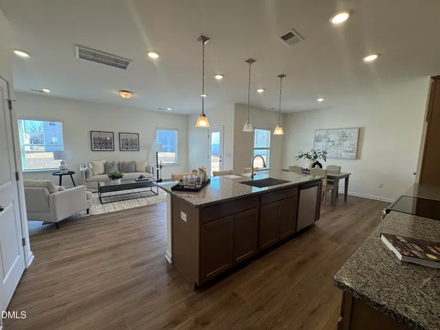 $299,900 | 172 Courtside Drive, Dunn, NC 28334