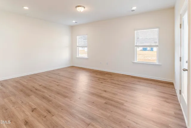 $299,900 | 172 Courtside Drive, Dunn, NC 28334