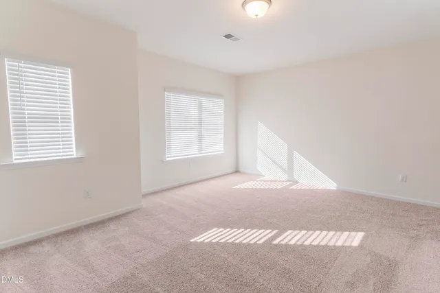 $299,900 | 172 Courtside Drive, Dunn, NC 28334