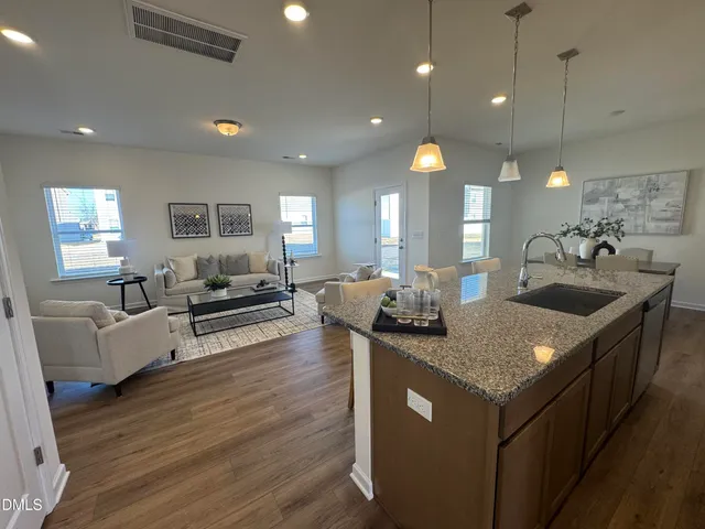 $299,900 | 172 Courtside Drive, Dunn, NC 28334