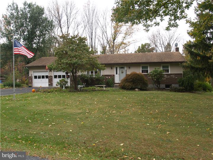 4194 Best Station Road Slatington, PA 18080 - Photo 1 of 20 Gallery Image 1