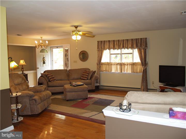 4194 Best Station Road Slatington, PA 18080 - Photo 2 of 20 Gallery Image 2