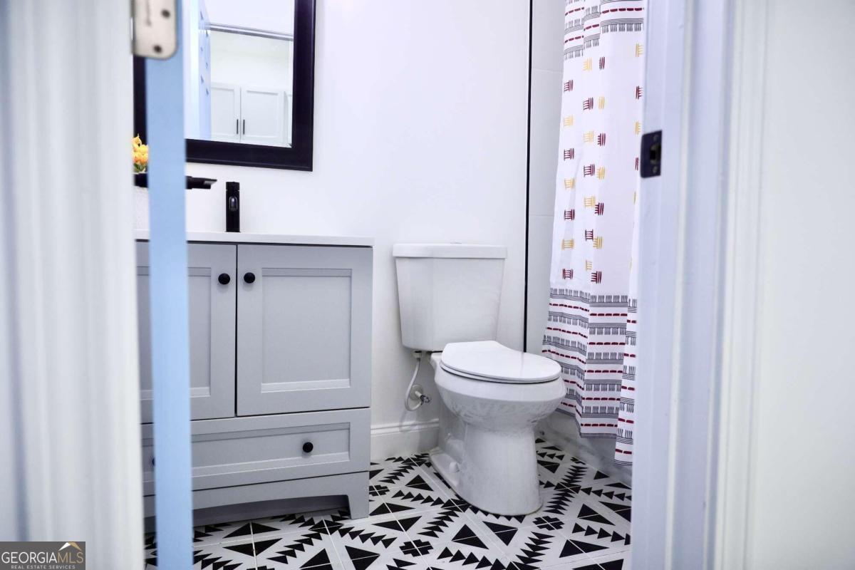 1455 Jonesboro Road Southeast Atlanta, GA 30315 - Photo 4 of 5