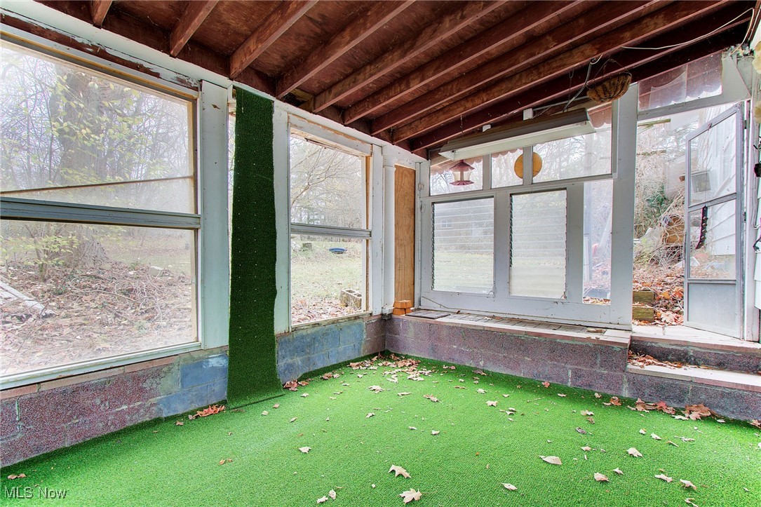 5334 Ridge Avenue Southeast Canton, OH 44707 - Photo 33 of 47 Enclosed patio.