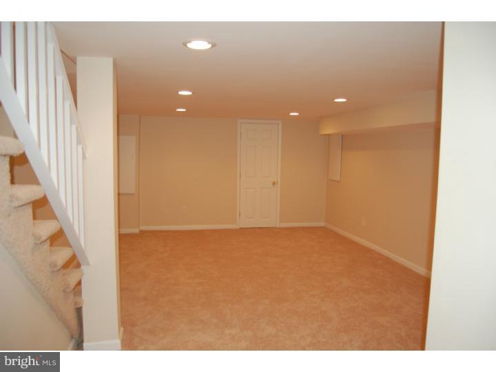 692 B Lenni Road Aston, PA 19014 - Photo 13 of 25 Basement - Finished