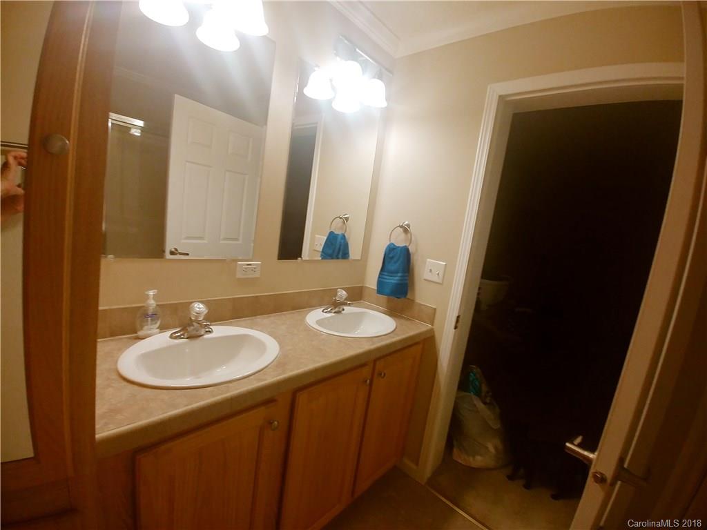 4 Mcgee Ridge Road Fairview, NC 28730 - Photo 13 of 30 Gallery Image 13
