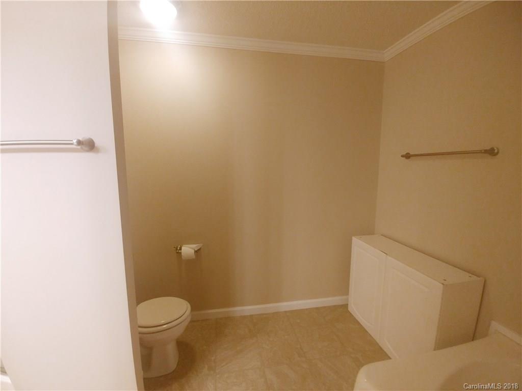 4 Mcgee Ridge Road Fairview, NC 28730 - Photo 18 of 30 Gallery Image 18