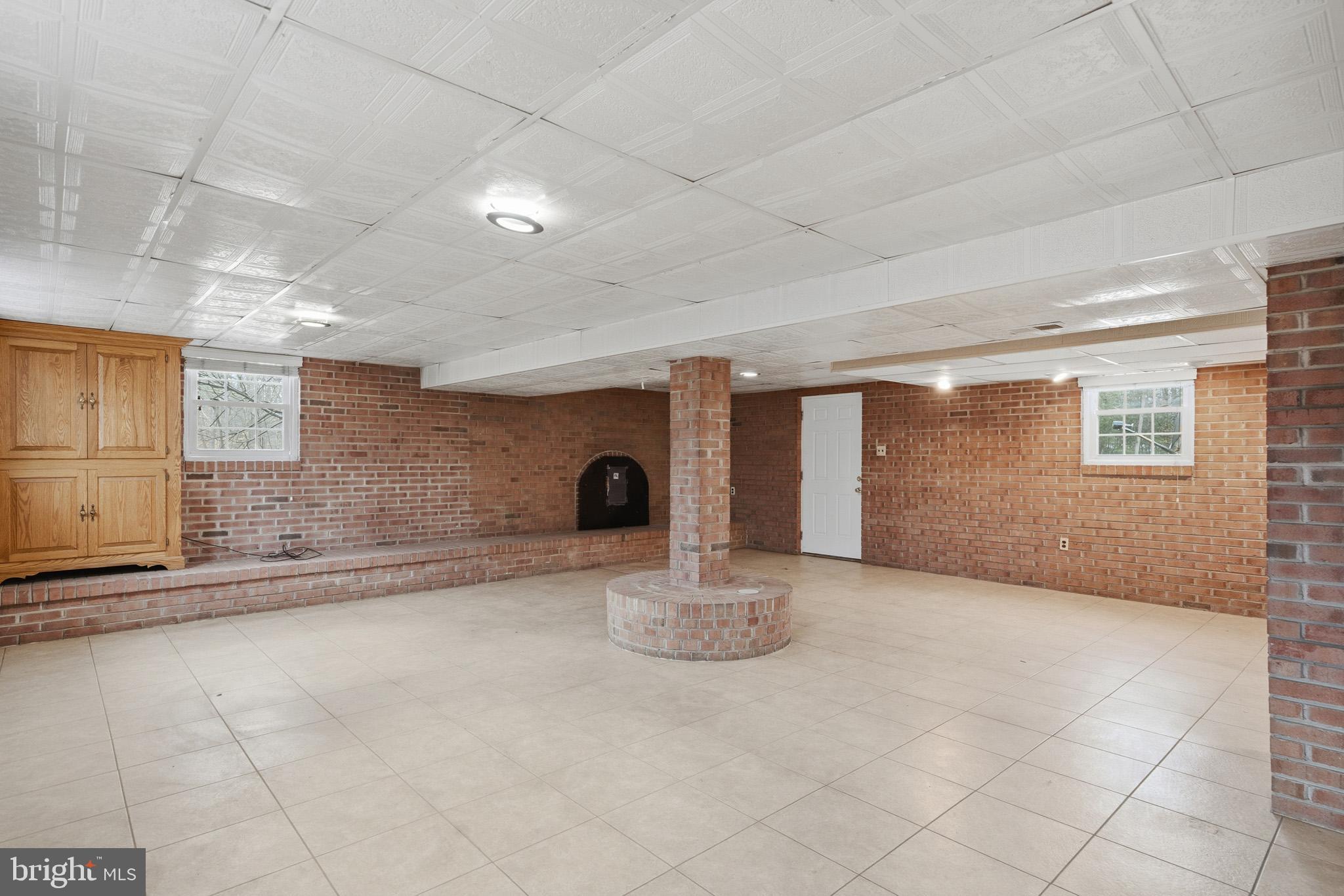 5253 Briscoe Farm Road Waldorf, MD 20601 - Photo 31 of 57 Open rec room