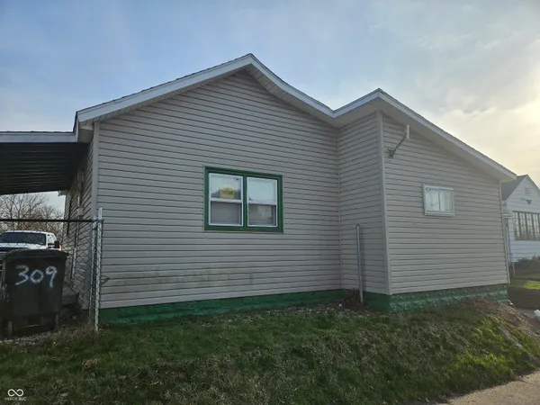 $70,000 | 309 West 8th Street, Muncie, IN 47302