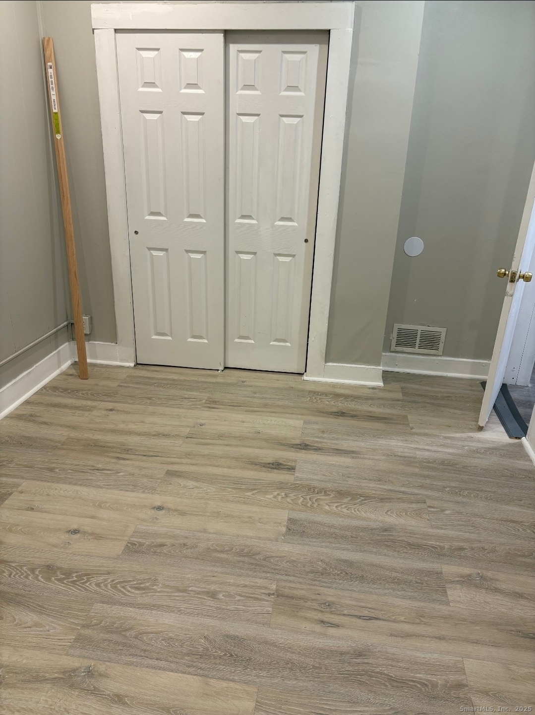 190 Howard Avenue, Unit 1 Ansonia, CT 06401 - Photo 5 of 7 a view of wooden floor