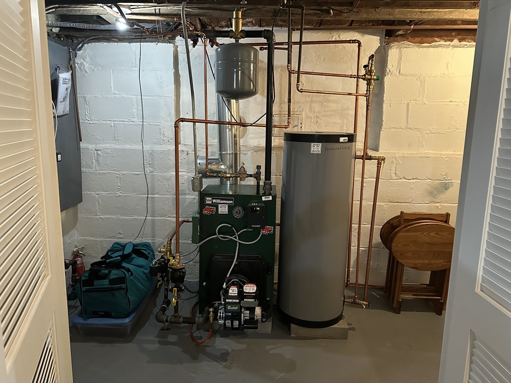 110 Holyoke Street Lynn, MA 01905 - Photo 12 of 13