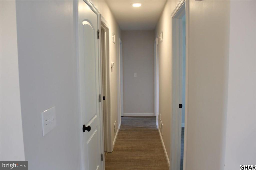 10 Briarcliff Road Elizabethtown, PA 17022 - Photo 14 of 27 Gallery Image 14