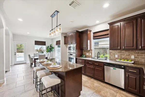 $5,200 | 9914 Slover Creek Lane, Katy, TX 77494
