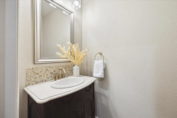 $5,200 | 9914 Slover Creek Lane, Katy, TX 77494