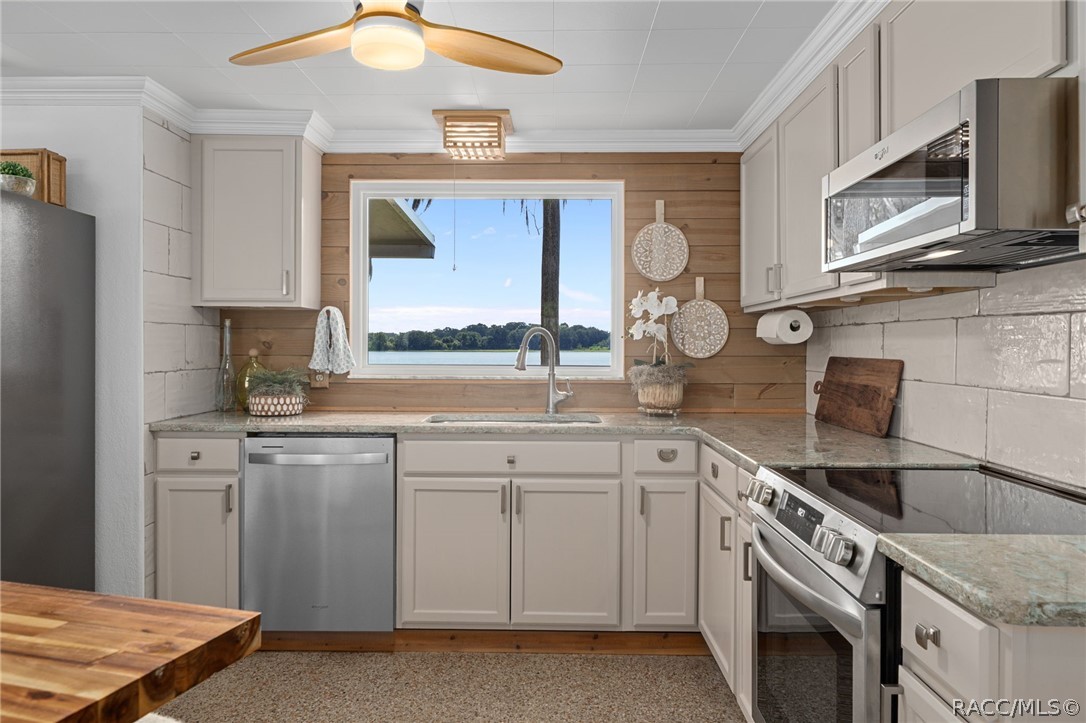 412 Ella Avenue Inverness, FL 34450 - Photo 10 of 51 Gallery Image 10