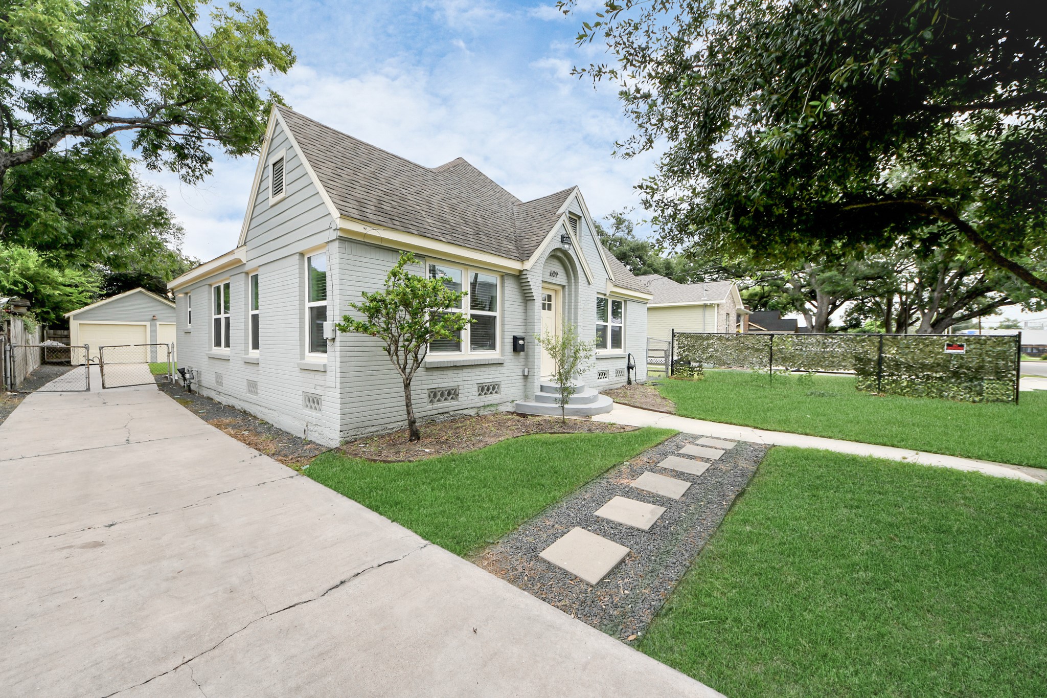 609 Reid Street Houston, TX 77022 - Photo 41 of 48