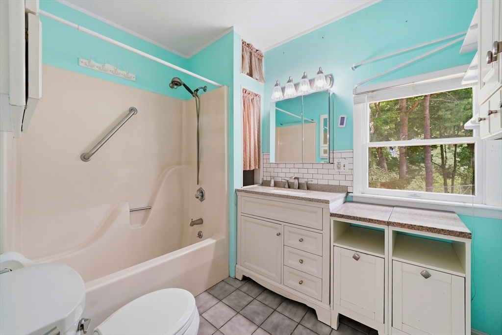 70 Muller Road Burlington, MA 01803 - Photo 14 of 31 Gallery Image 14