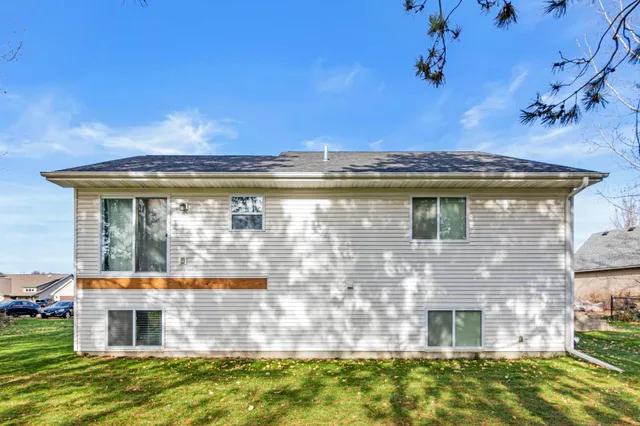 $420,000 | 1376 Pheasant Run, New Richmond, WI 54017