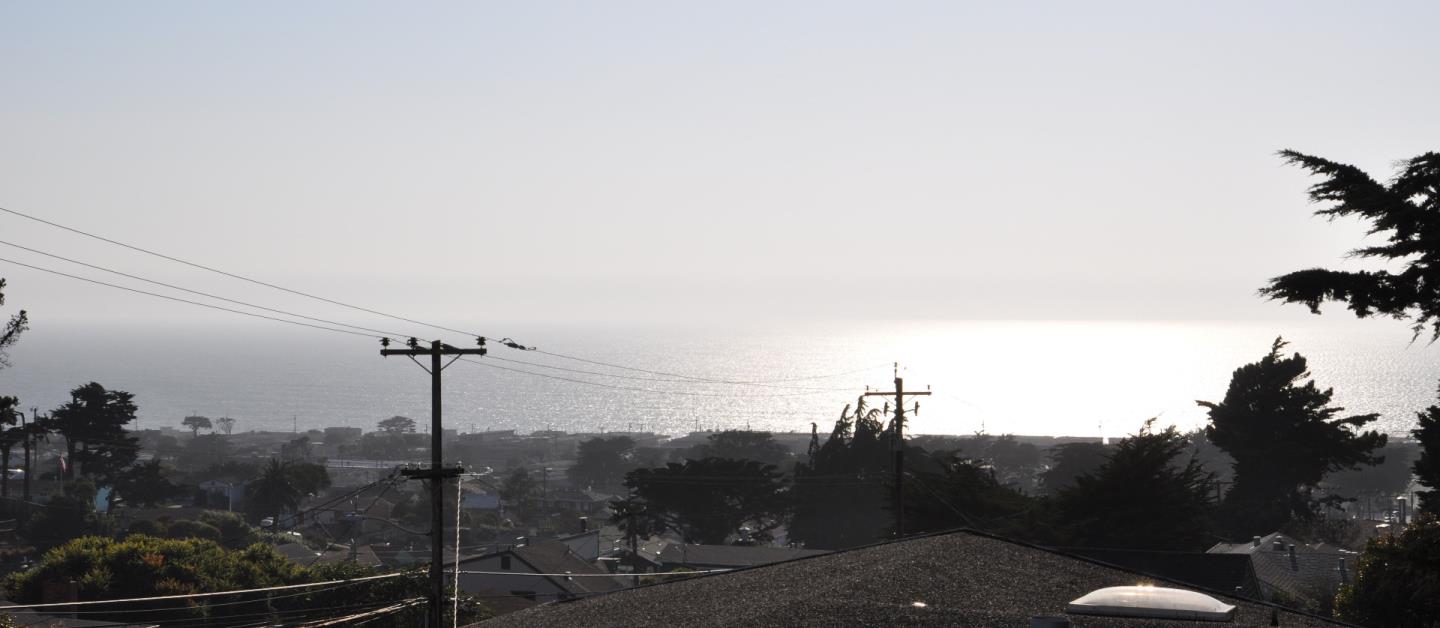 459 Monterey Road Pacifica, CA 94044 - Photo 2 of 3 a view of a city