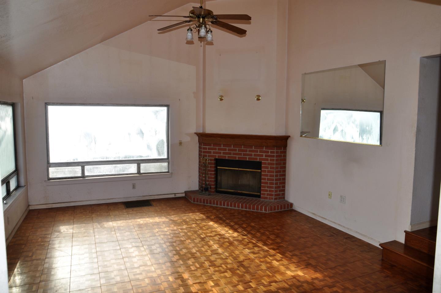 459 Monterey Road Pacifica, CA 94044 - Photo 3 of 3 a view of empty room with windows