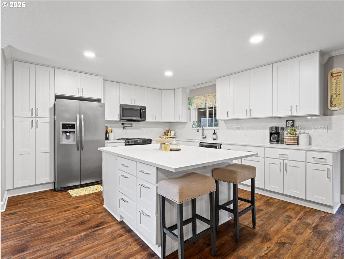 4154 Mt Brynion Road Kelso, WA 98626 - Photo 13 of 48