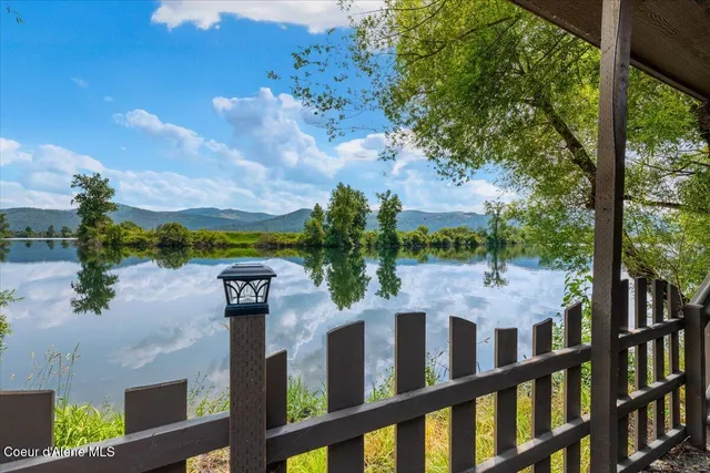 $479,000 | 88798 State Highway 3, St. Maries, ID 83861