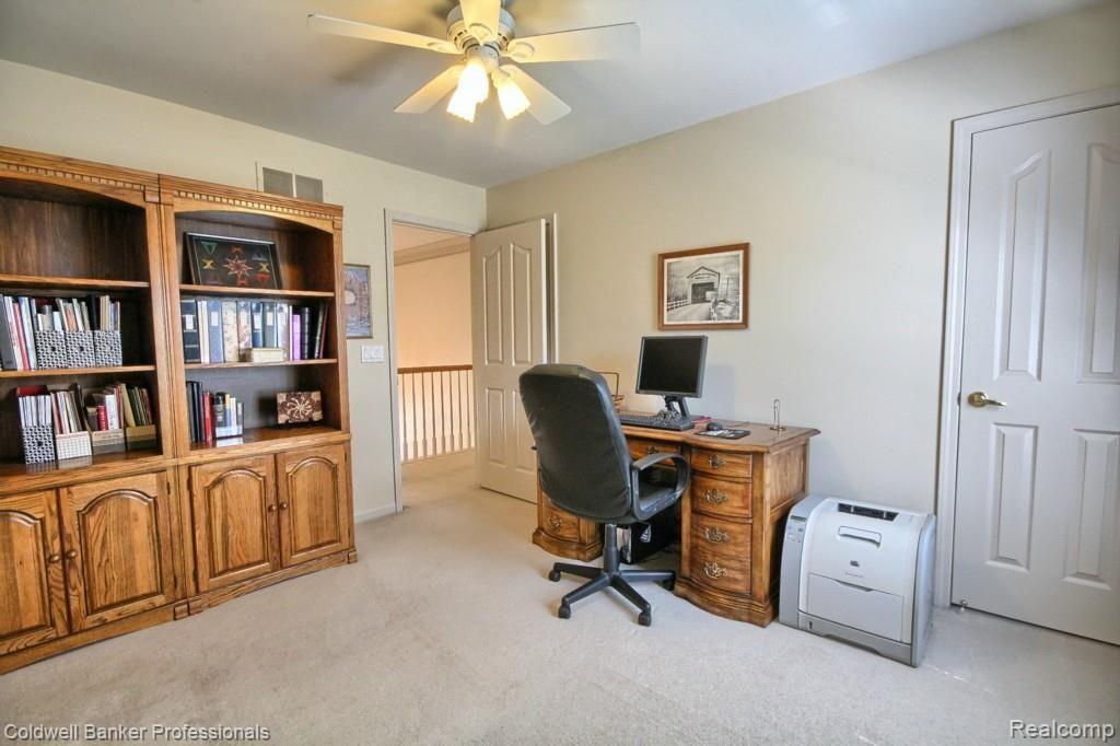 5842 Hathaway Road Canton, MI 48187 - Photo 22 of 31 Bedroom 2, Pic. #2